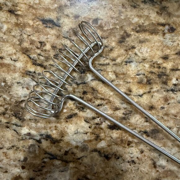 VINTAGE Cutco Mix-Stir Whisk, Stainless Steel Coil Thermo-Resin Handle, Eggs etc - Picture 3 of 10